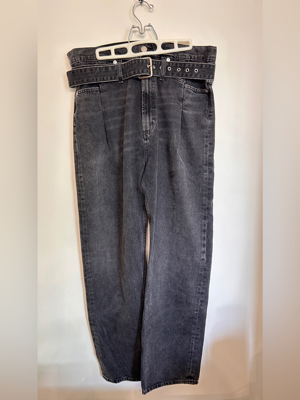 AGOLDE “REWORKED 90’s STRAIGHT” IN COLOR PAVE